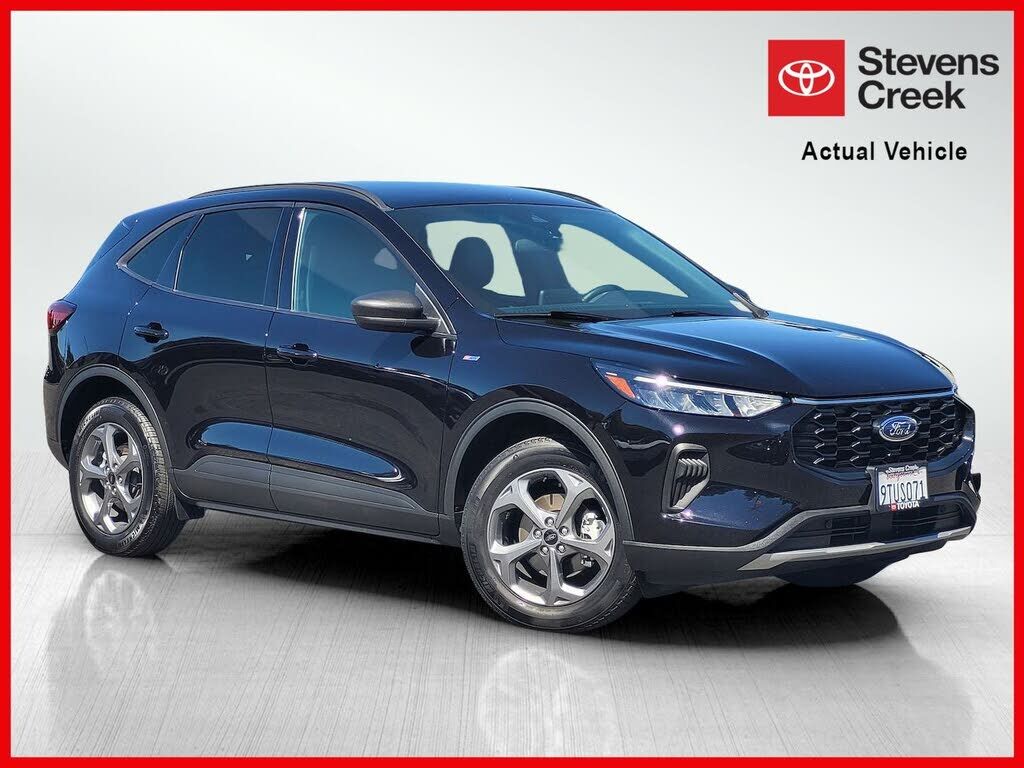 2025 FORD Escape