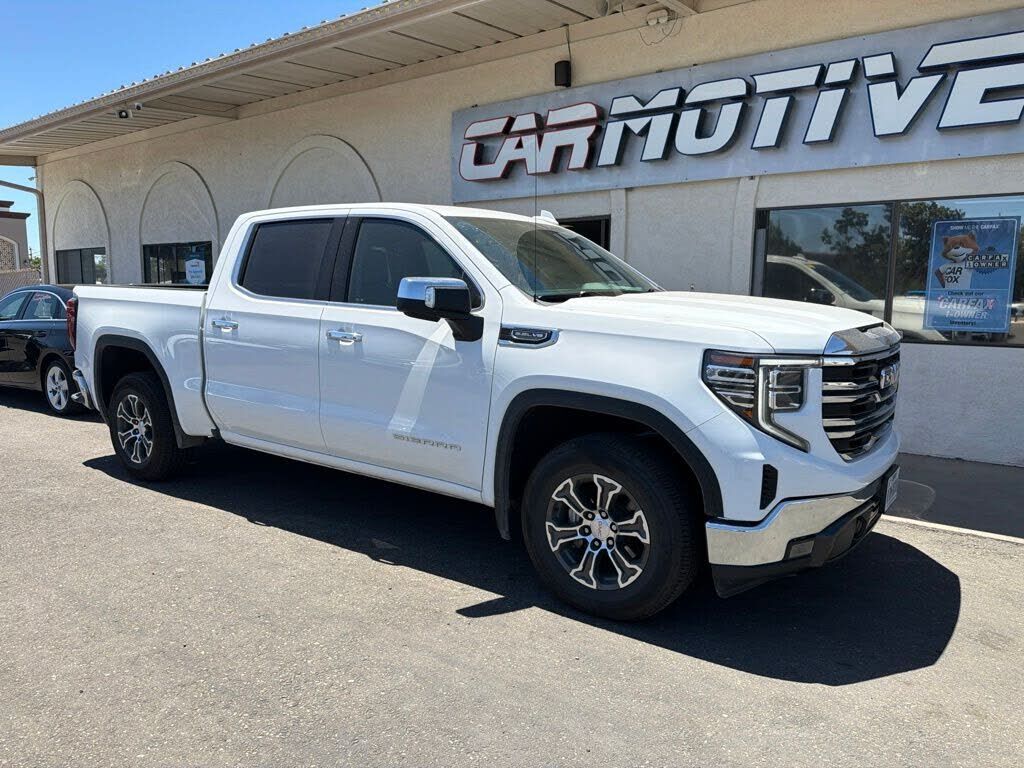2025 GMC Sierra