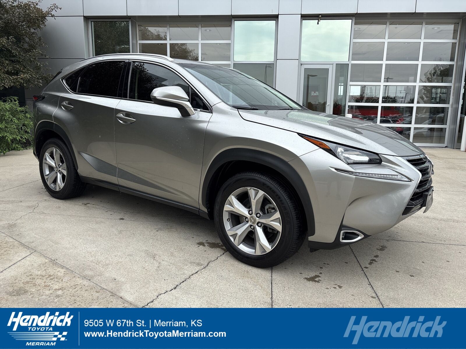 2017 LEXUS NX