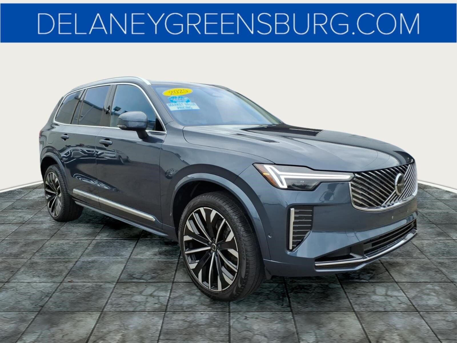 2025 VOLVO XC90