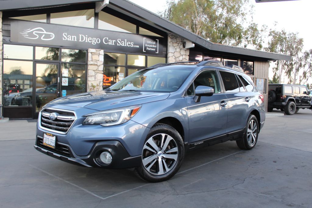 2018 SUBARU Outback