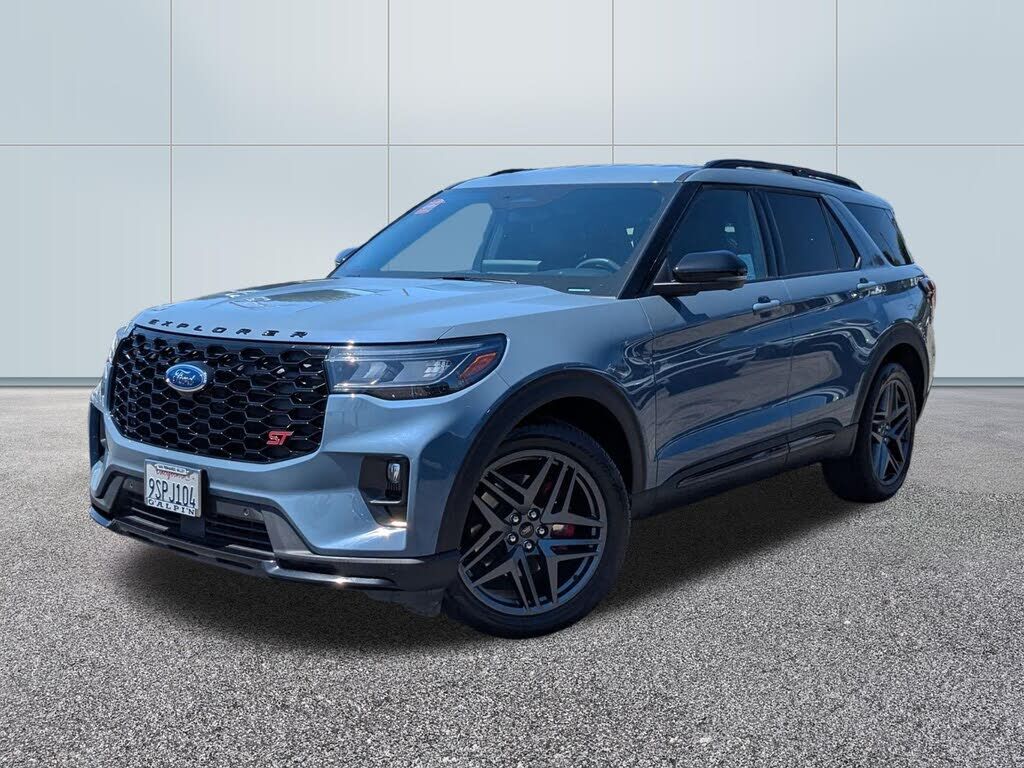 2025 FORD Explorer