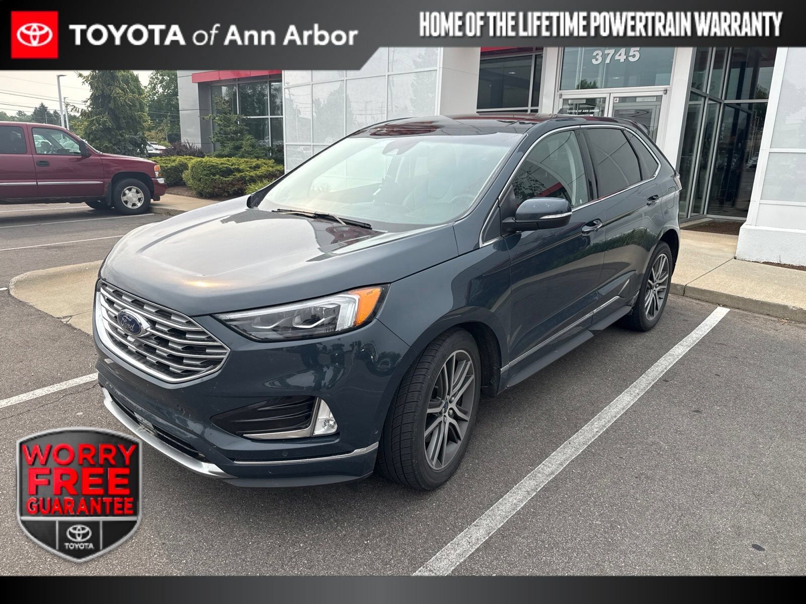 2019 FORD Edge