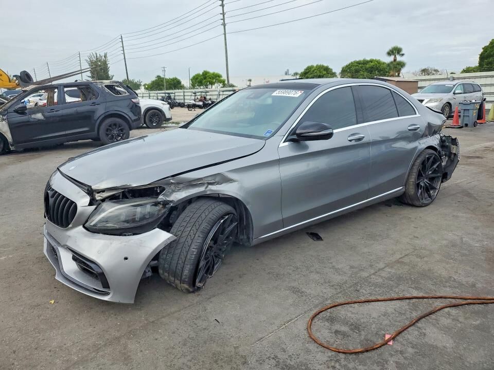 2016 MERCEDES-BENZ C-Class