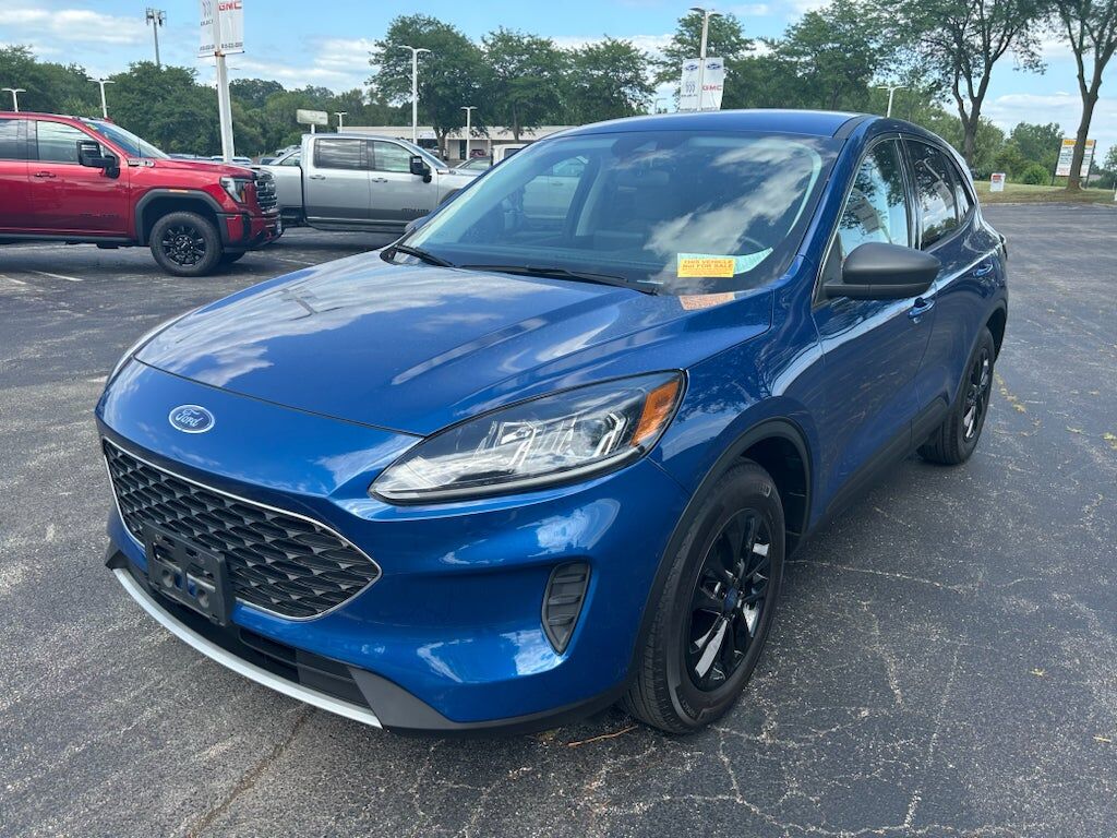 2022 FORD Escape
