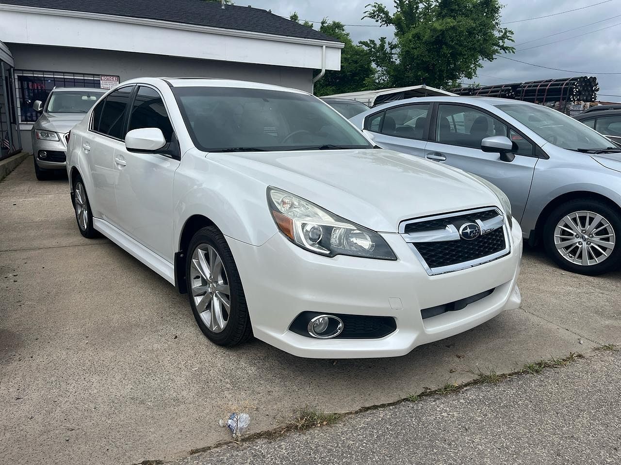 2013 SUBARU Legacy
