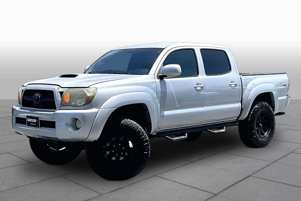 2011 TOYOTA Tacoma