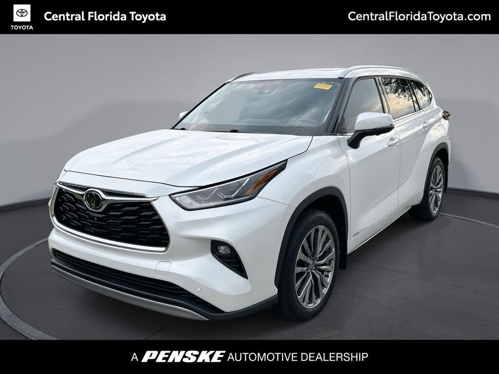 2025 TOYOTA Highlander