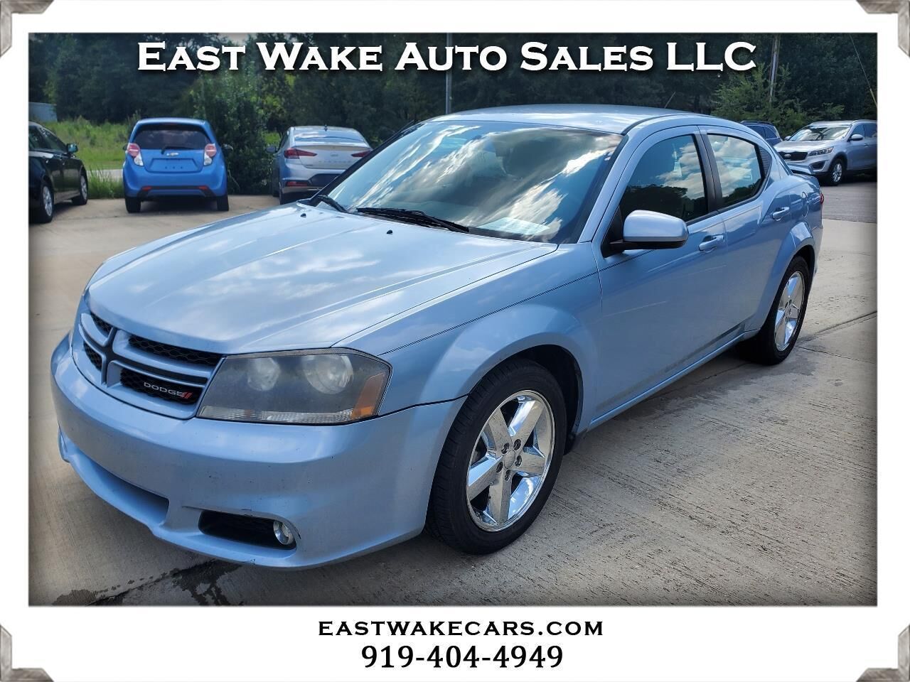 2013 DODGE Avenger