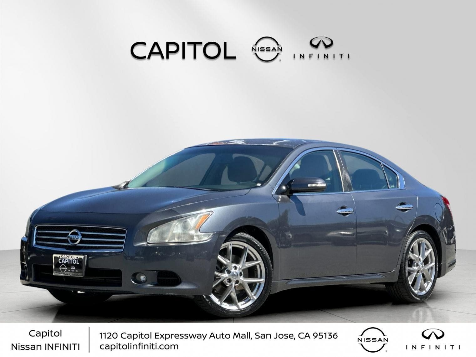 2010 NISSAN Maxima