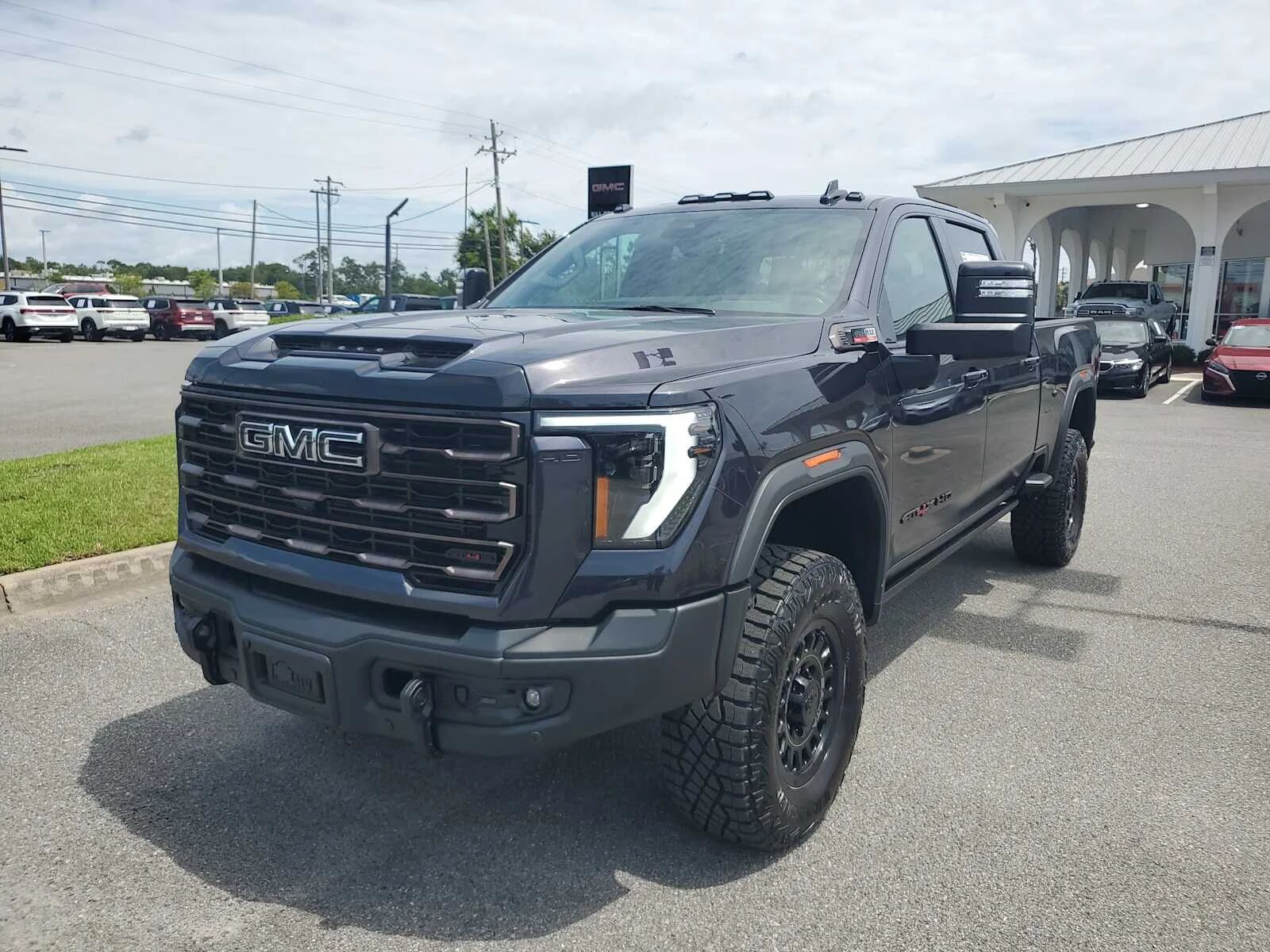 2026 GMC Sierra HD