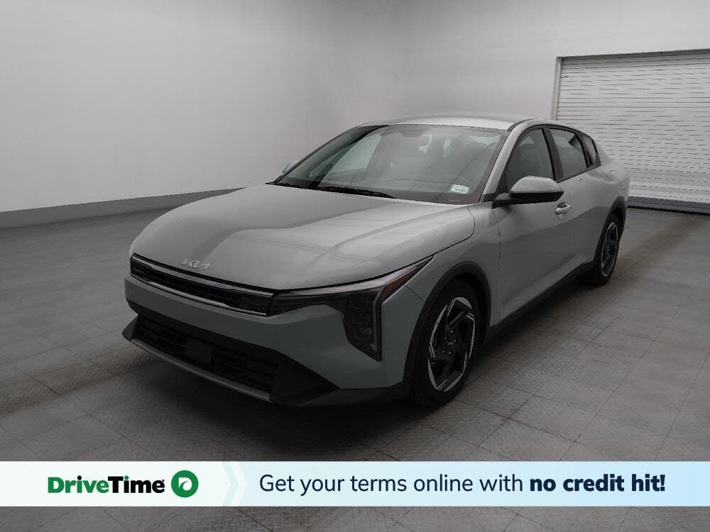 2025 KIA K4