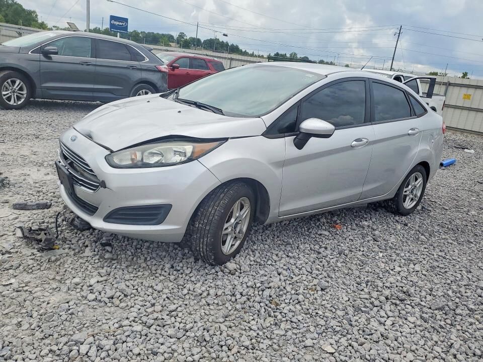 2017 FORD Fiesta