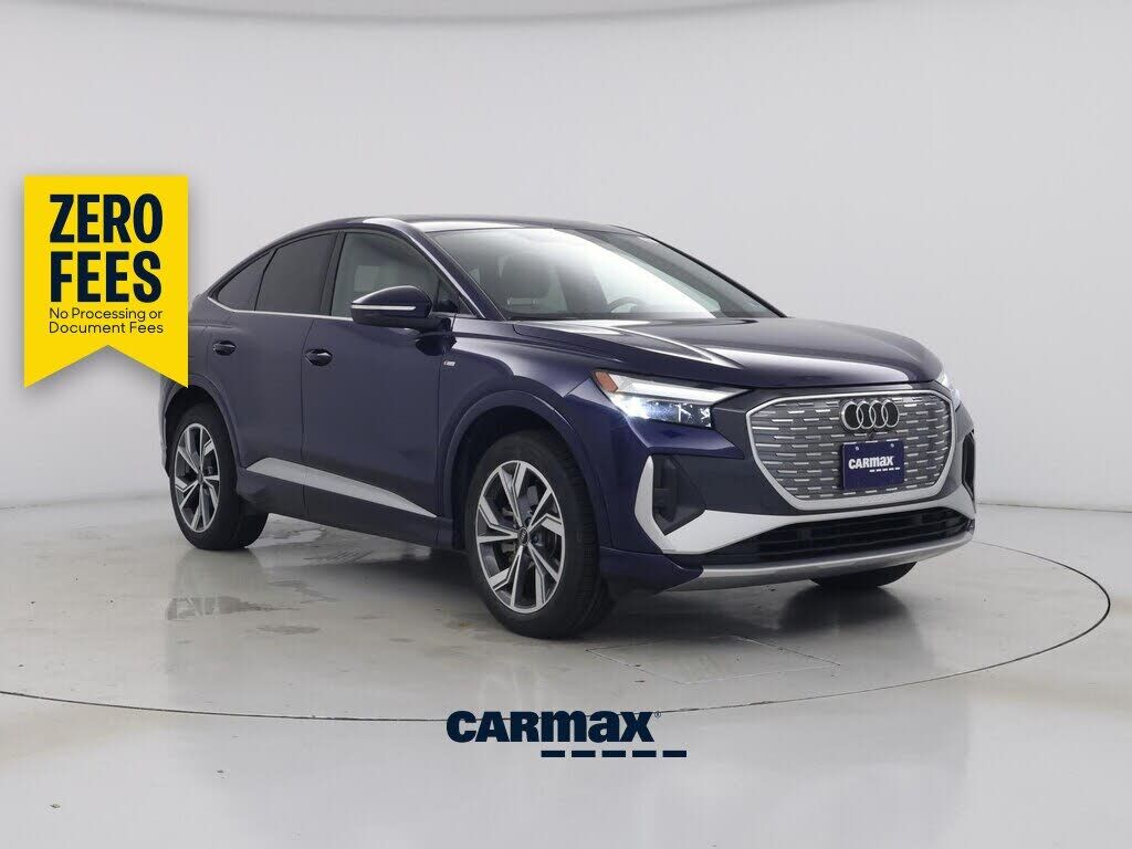 2024 AUDI Q4