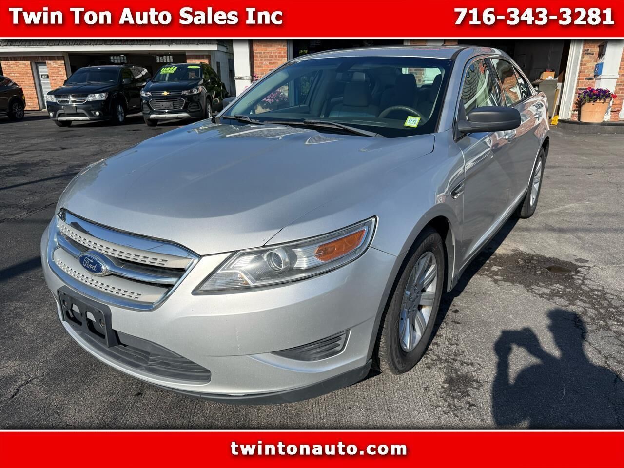 2011 FORD Taurus
