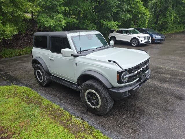 2023 FORD Bronco