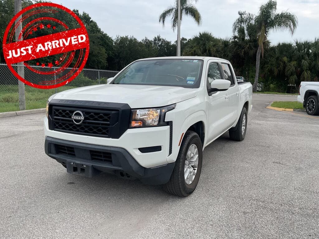 2022 NISSAN Frontier