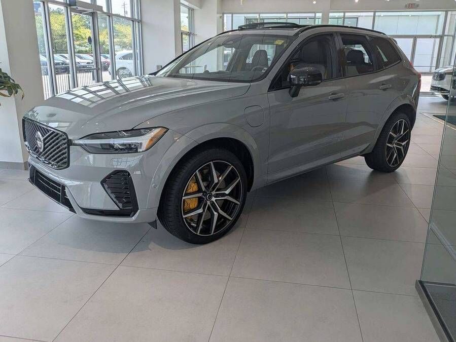 2026 VOLVO XC60