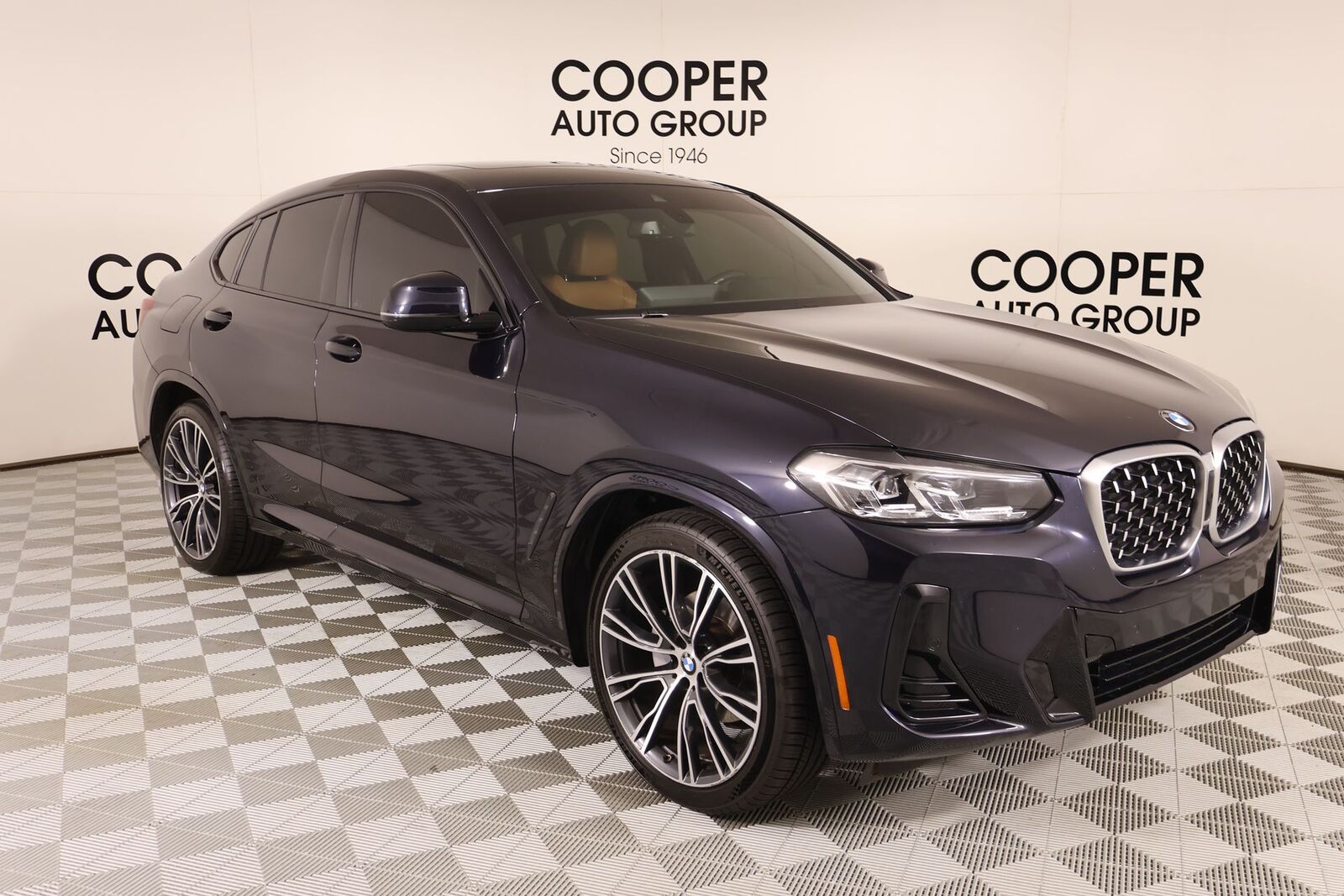 2023 BMW X4