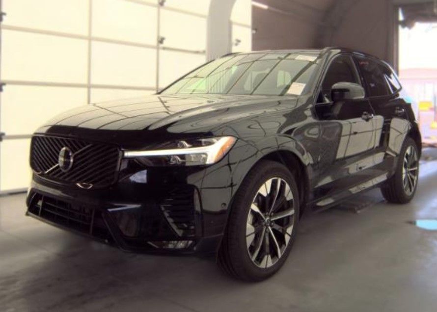2026 VOLVO XC60