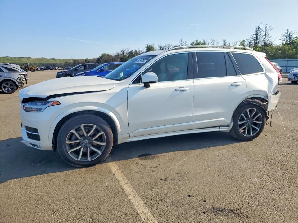 2019 VOLVO XC90