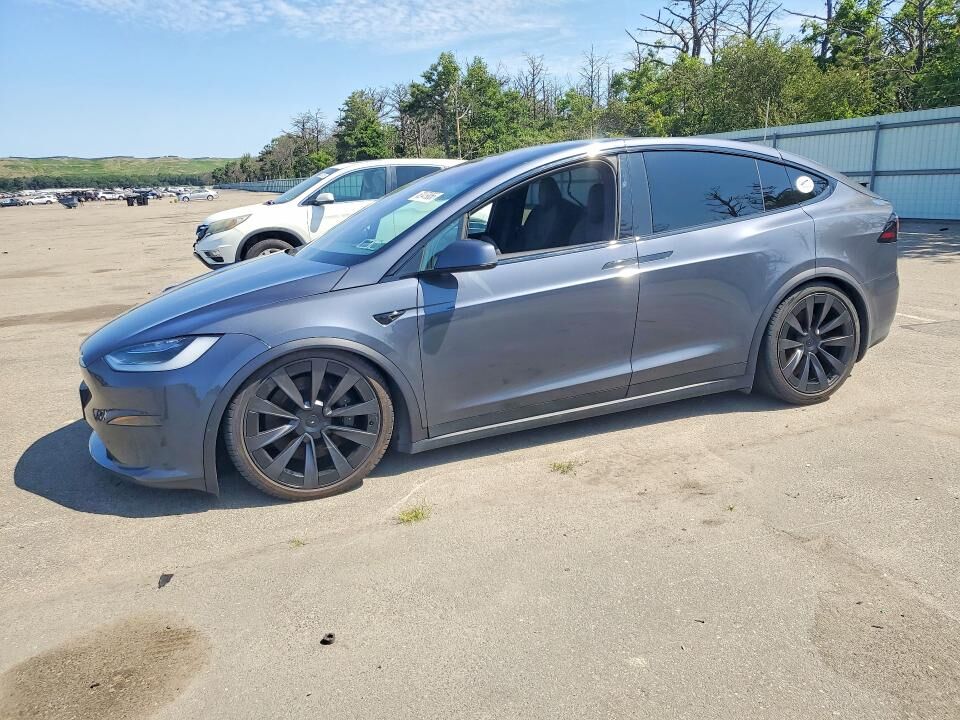 2022 TESLA Model X