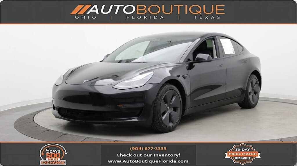 2023 TESLA Model 3