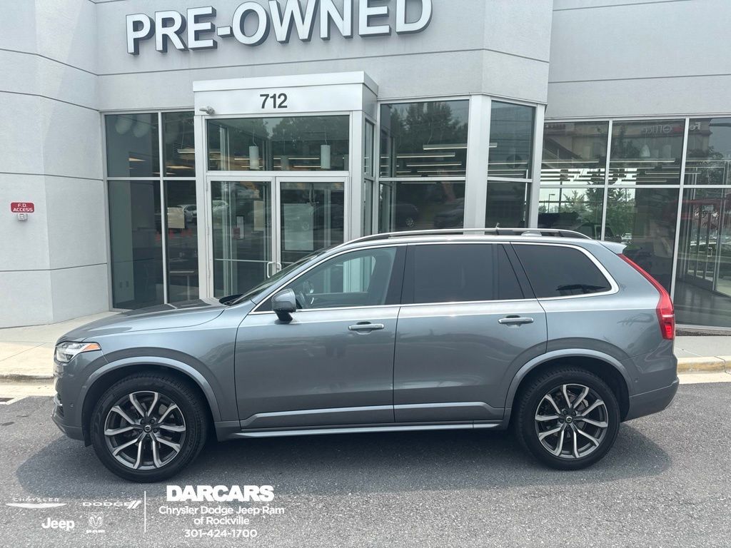 2019 VOLVO XC90