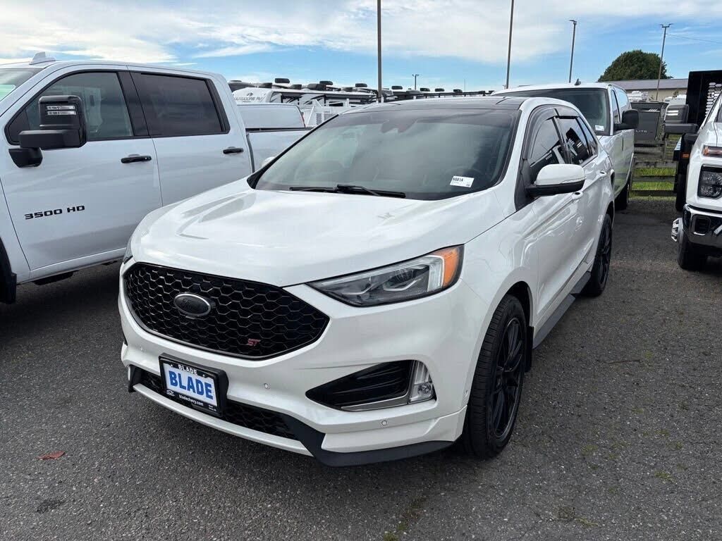 2020 FORD Edge