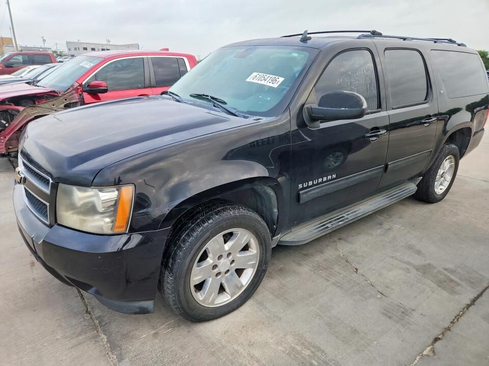 2011 CHEVROLET Suburban