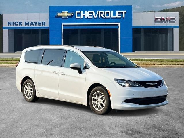 2021 CHRYSLER Voyager