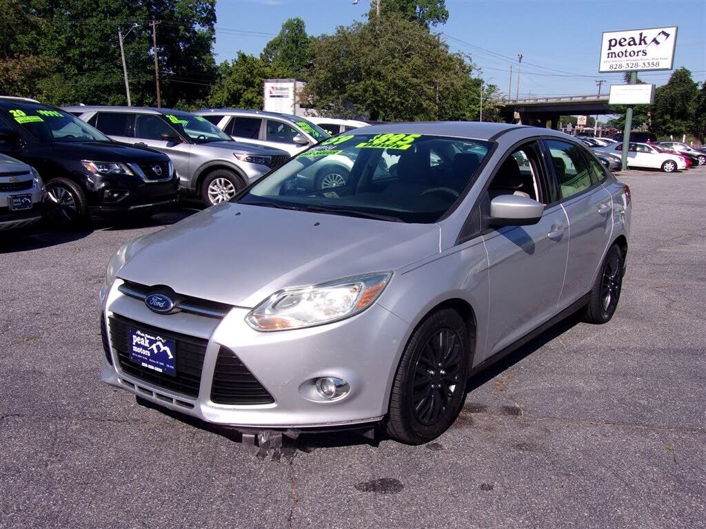 2012 FORD Focus