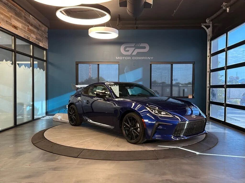 2023 TOYOTA GR86