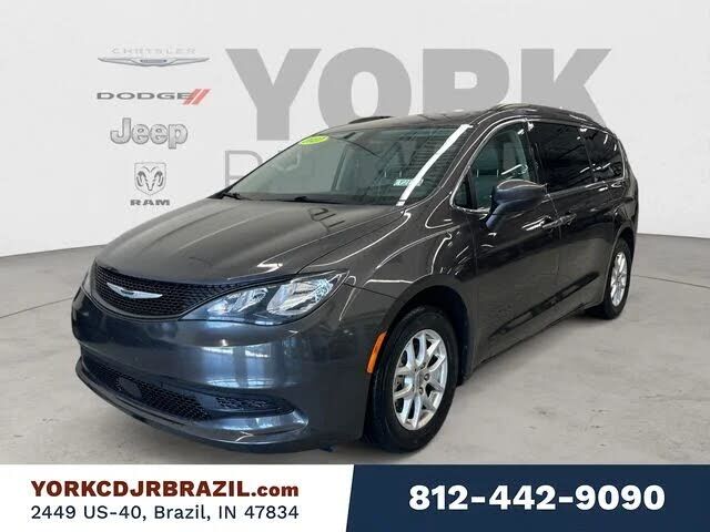 2021 CHRYSLER Voyager