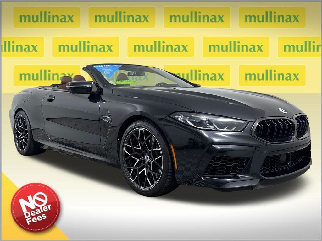 2023 BMW M8
