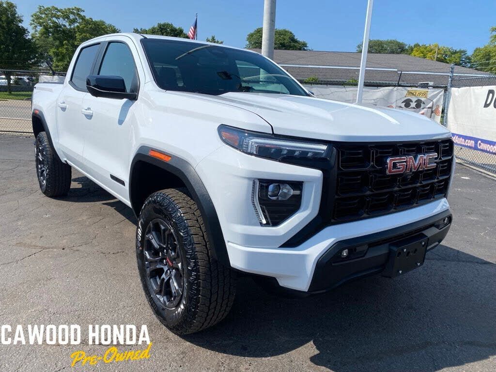 2024 GMC Canyon