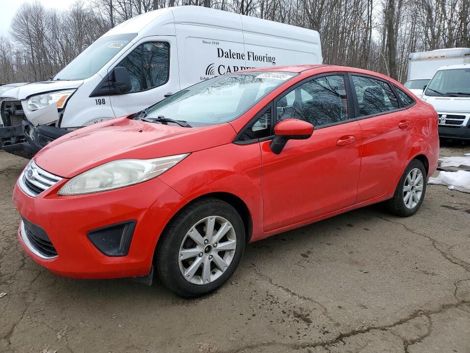 2012 FORD Fiesta