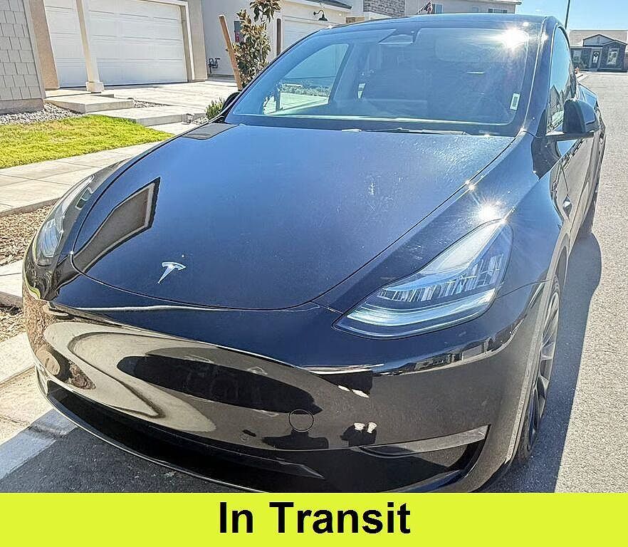 2022 TESLA Model Y