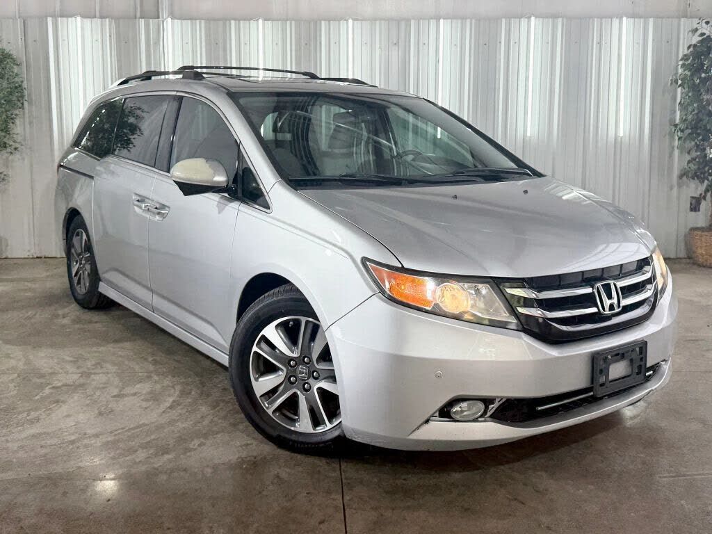 2015 HONDA Odyssey