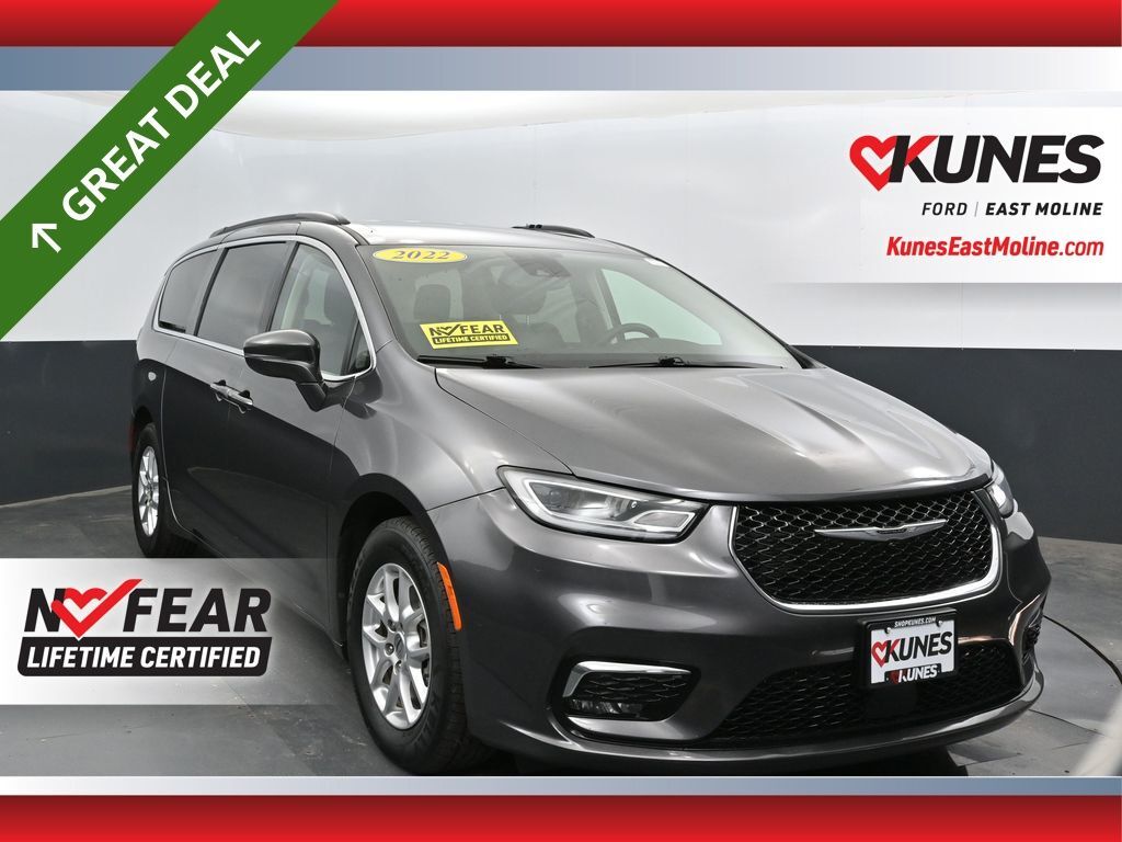 2022 CHRYSLER Pacifica