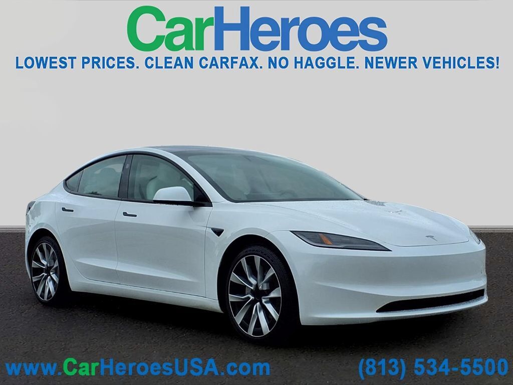 2025 TESLA Model 3