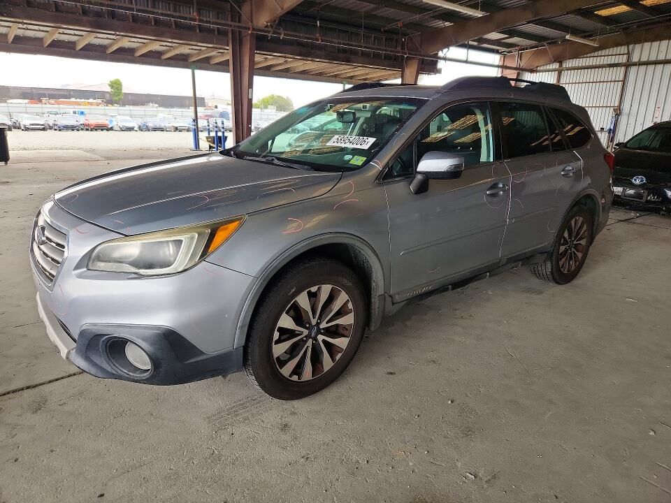 2016 SUBARU Outback