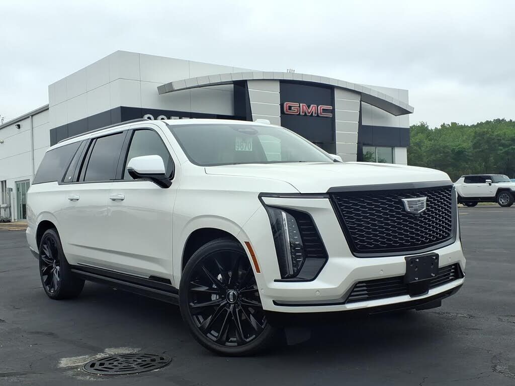 2025 CADILLAC Escalade ESV