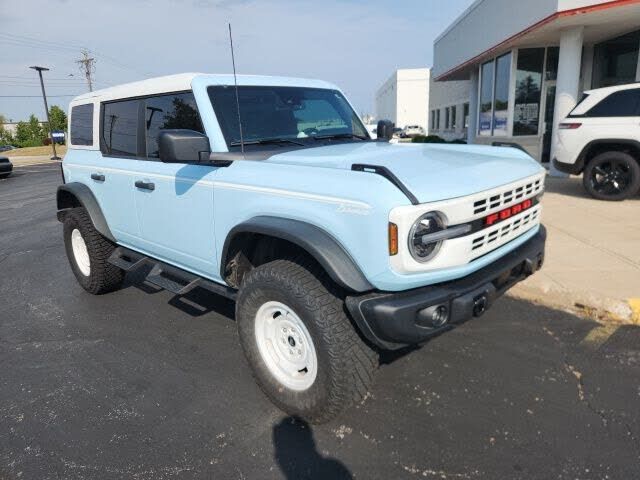 2024 FORD Bronco