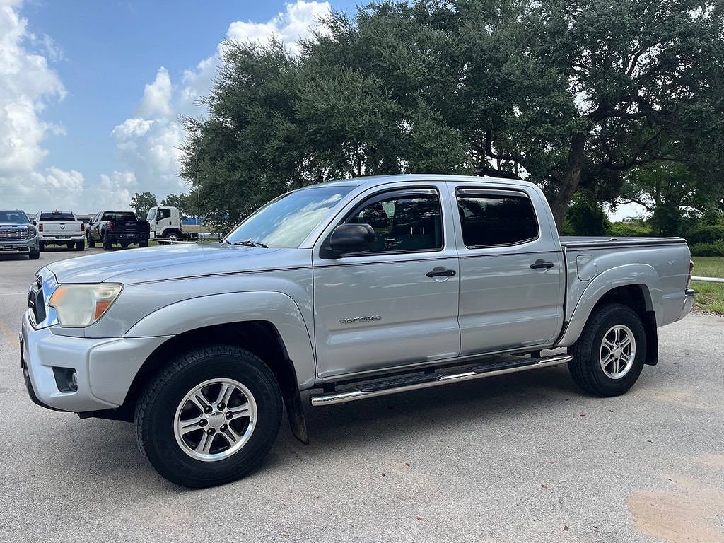 2012 TOYOTA Tacoma