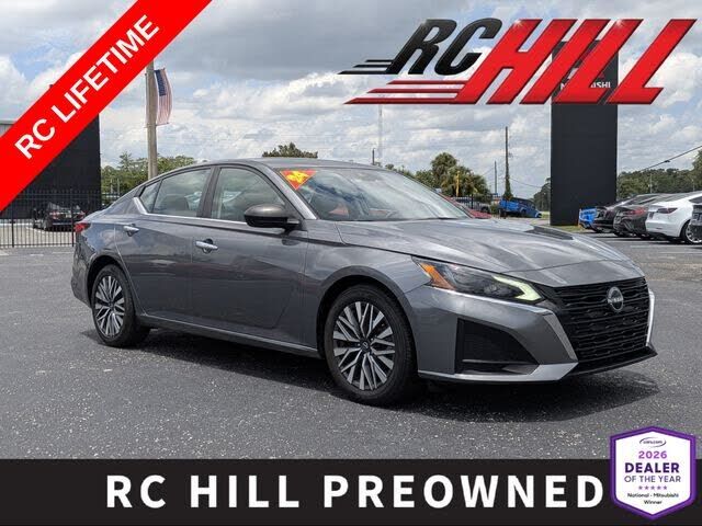 2024 NISSAN Altima