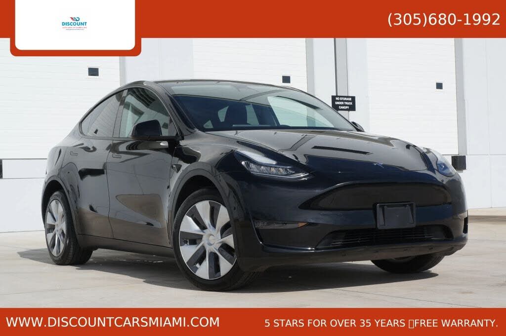 2023 TESLA Model Y