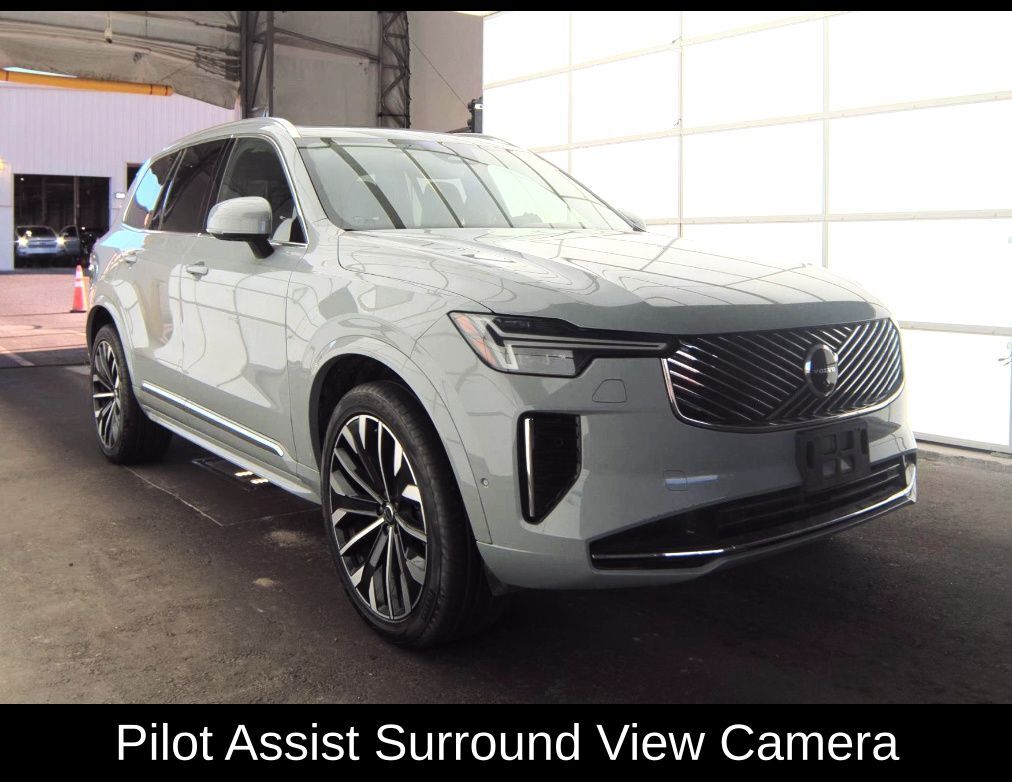 2025 VOLVO XC90