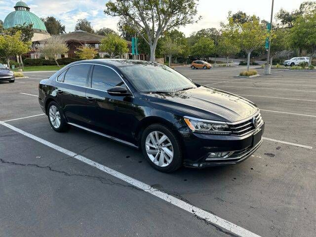 2018 VOLKSWAGEN Passat