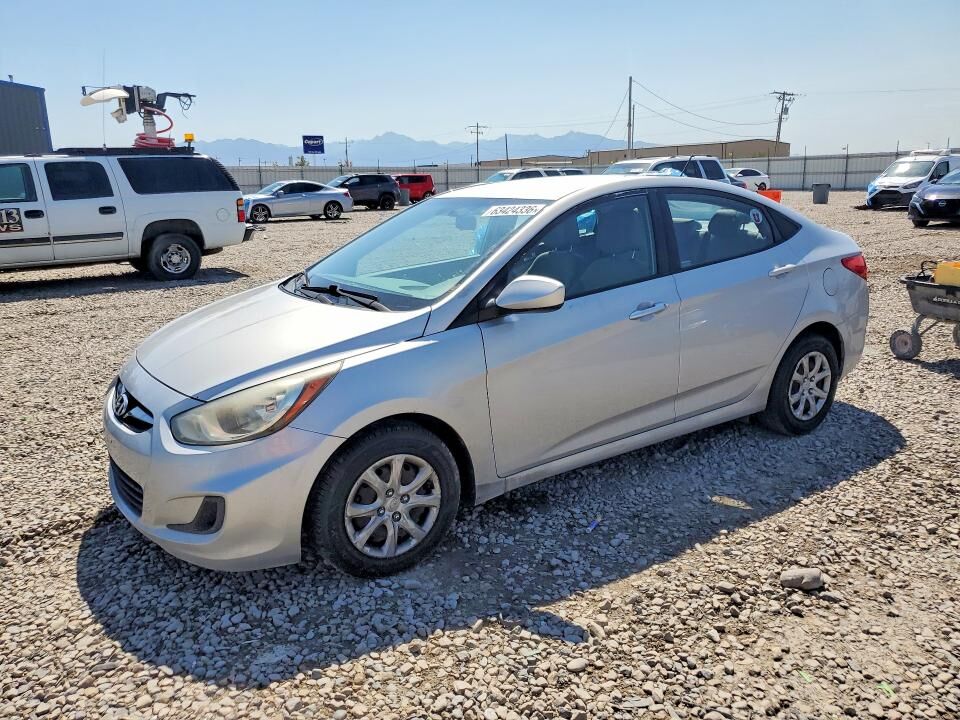 2014 HYUNDAI Accent